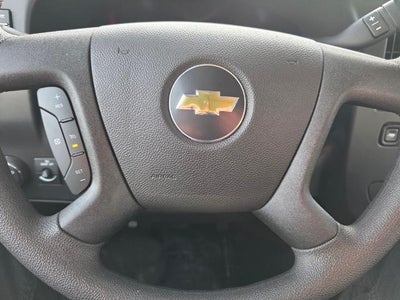 2025 Chevrolet Express Cargo 3500 WT