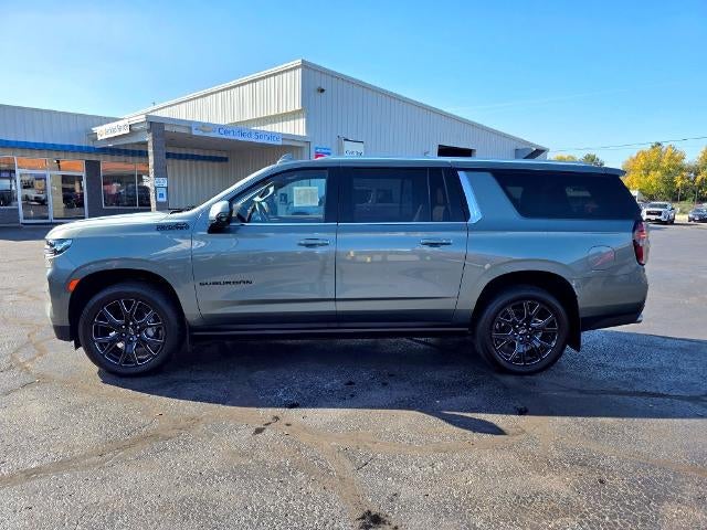 2023 Chevrolet Suburban High Country