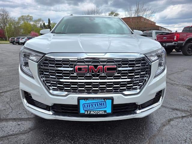 2024 GMC Terrain Denali