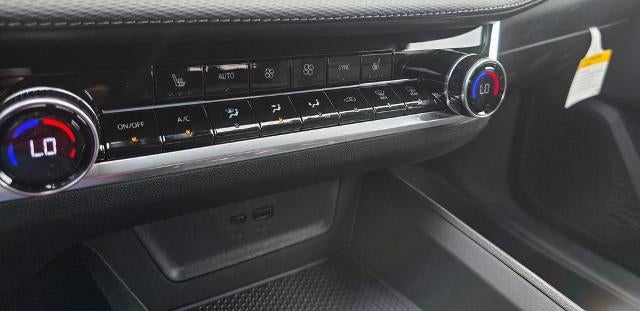 2027 Chevrolet Equinox LT - Photo 19