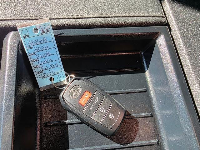 2024 Toyota Tundra 4WD SR5